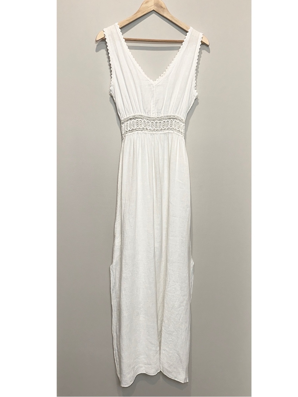 TERZO MILLENNIO White Linen Crochet-Waist Maxi Dress - Picture 4 of 11